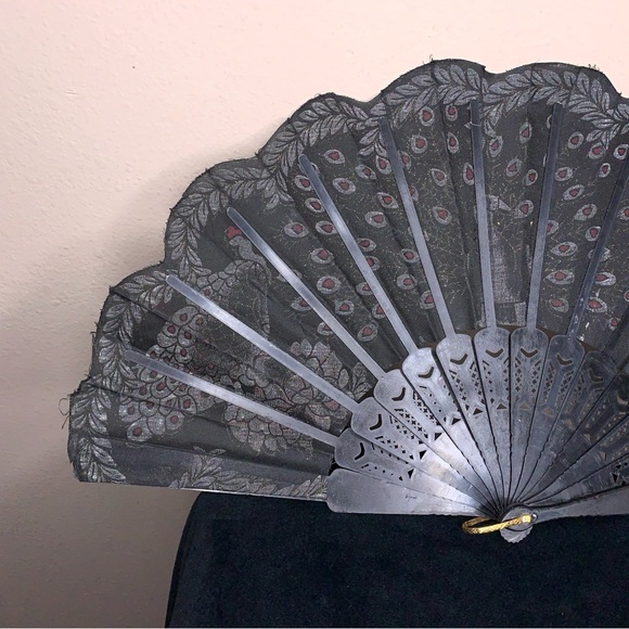 Black Gold Red Peacock Hand Fan Lace Trim Glitter Glam Burlesque Goth Gift - Picture 10 of 10